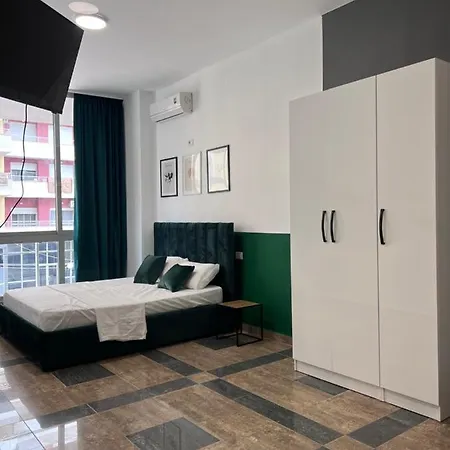 Cactus Aparthotel Durrës