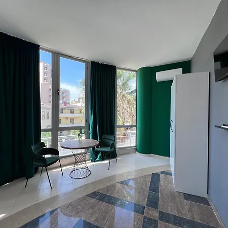 Cactus Aparthotel 3*