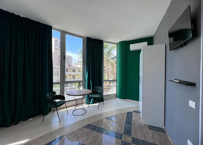 Cactus Lejlighedshotel 3*