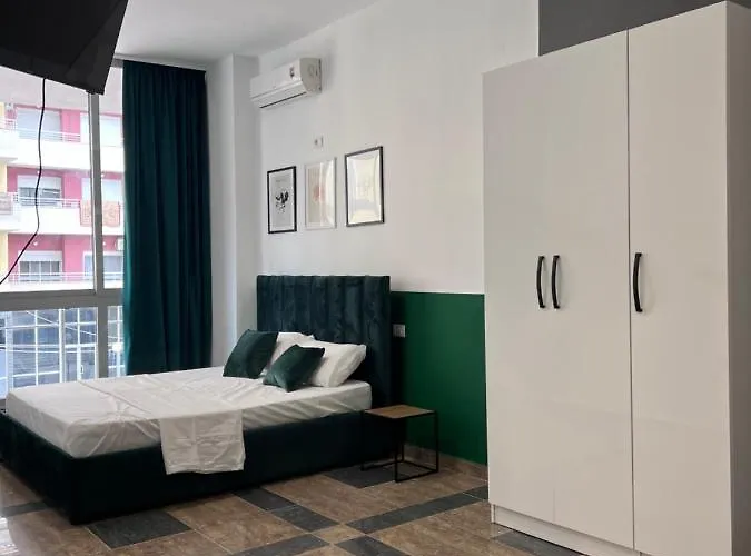 Cactus Hotel apartamentowy Durrës